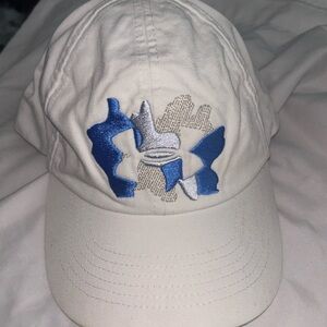 Women’s Under armour hat